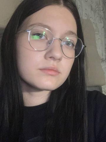 Алина Карие глаза фото 2