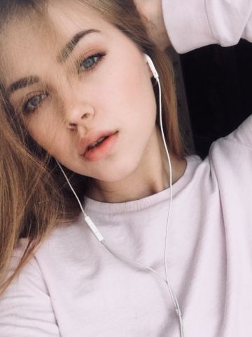 Моника Делюкс Реал